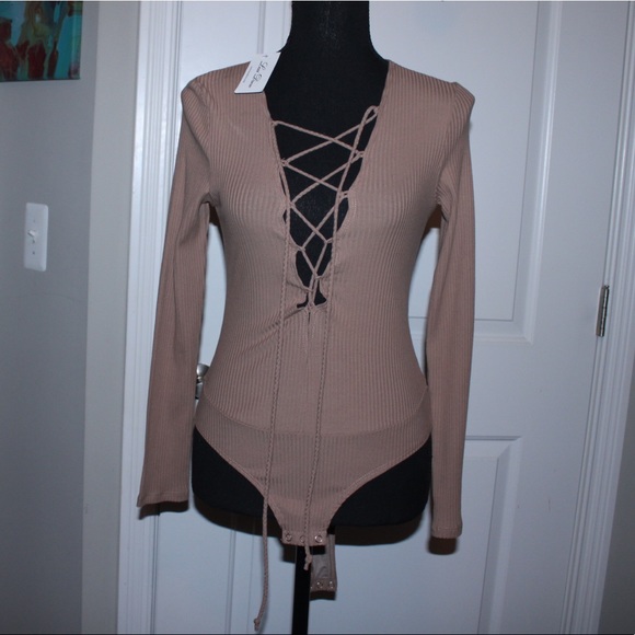 NWT Longsleeve Medium Tie Up Bodysuit - Picture 5 of 10